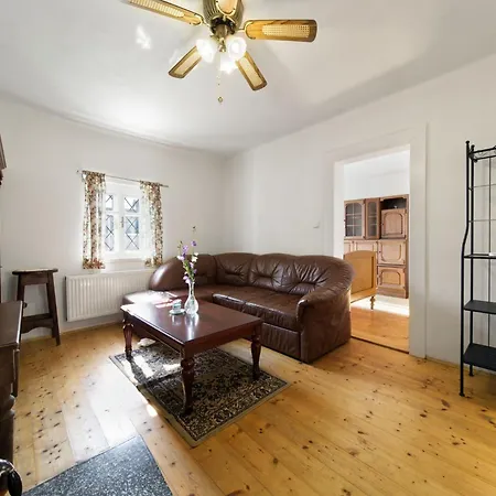 Semesterbostad By Interhome